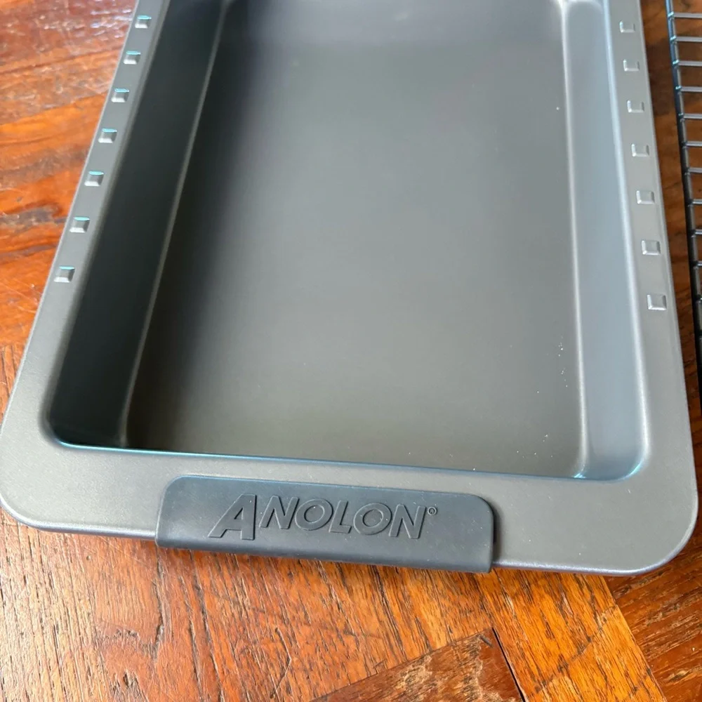 Anolon nonstick premium Gray 9x13” pan